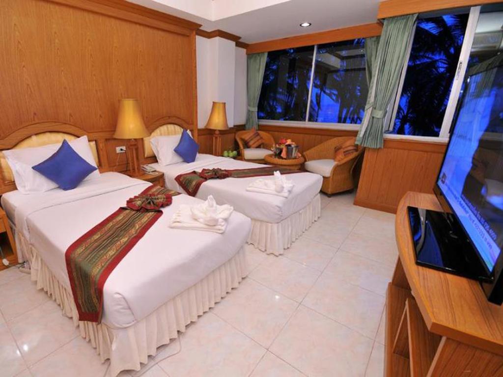 Grand Sea View Beach Resotel Lipa Noi Ngoại thất bức ảnh