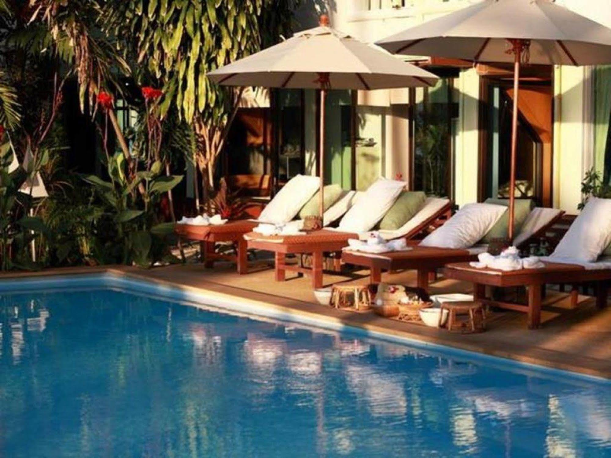 Grand Sea View Beach Resotel Lipa Noi Ngoại thất bức ảnh